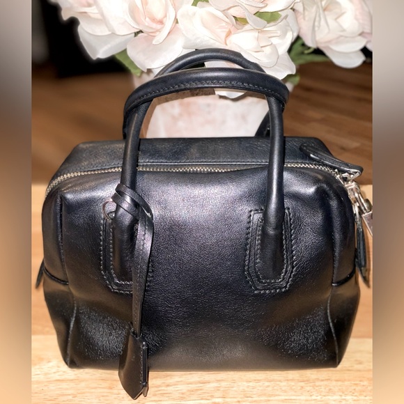 AUTHENTIC MCM BLACK LEATHER MINI BOSTON CROSSBODY HANDBAG - SILVER HARDWARE - Picture 12 of 17